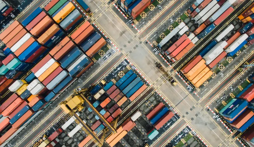 How-Large-Retailers-Use-Truck-Scales-to-Optimise-Back-of-House-Logistics-1536x1024